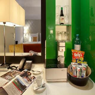 Fortyplusone Hotel, New! Soft Opening 4* Viena